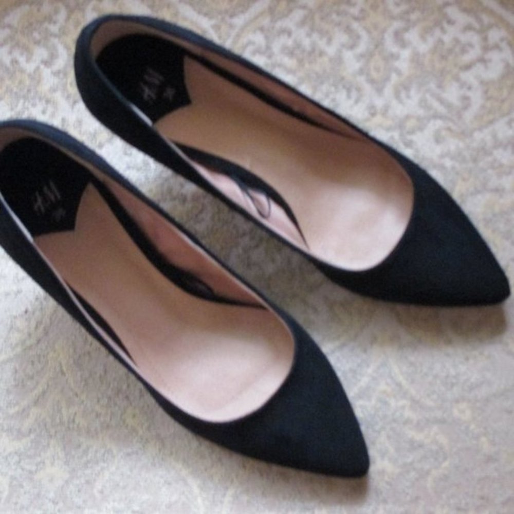 h+m - black suede pumps - 36